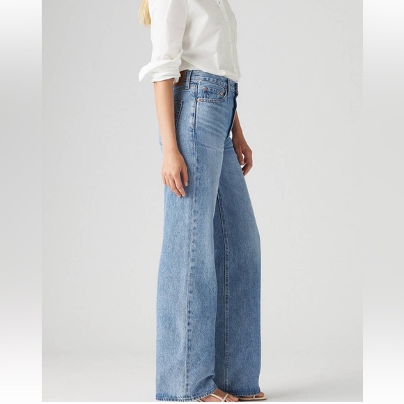 Levi’s ribcage wide leg jeans - Picture 2 of 8